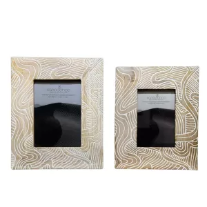 5x7 and 4x6 inch wooden photo frames with brown and white contours by COOL ART Wooden Picture Frame Set